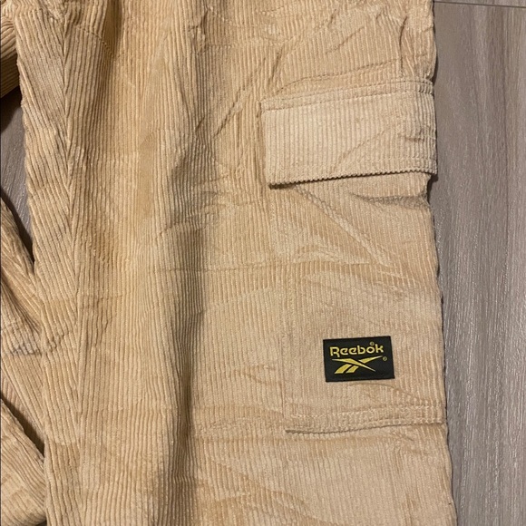 Reebok cargo pants - Picture 7 of 10